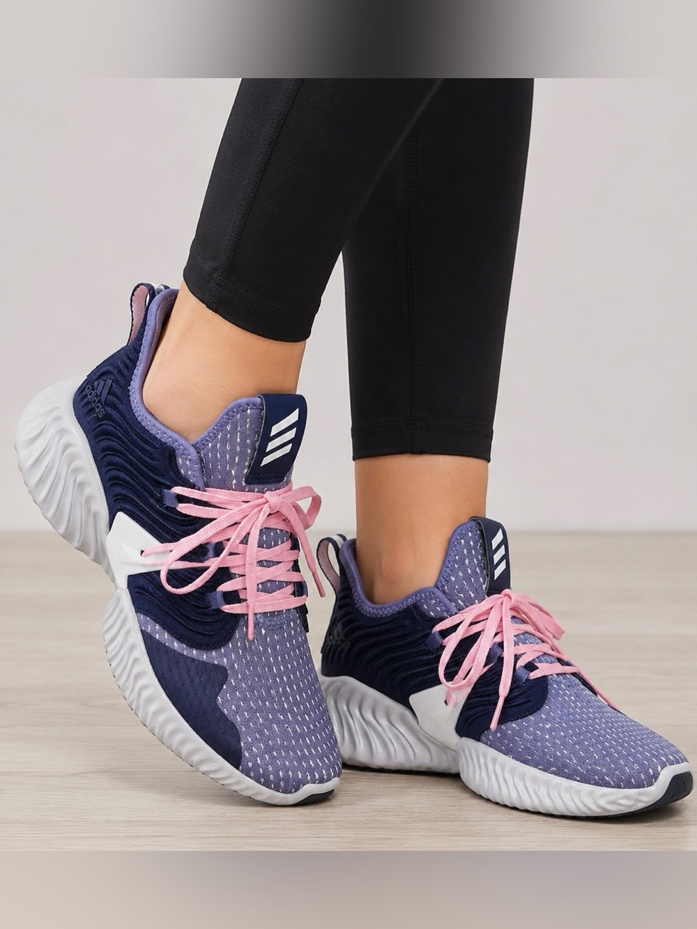 Adidas Women’s Size 8.5 Purple Pink Alphabounce Beyond Running Shoes D97288